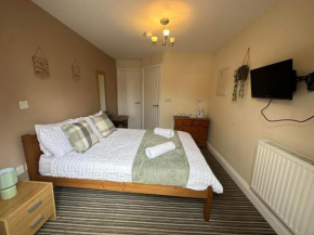Courtyard Rooms - Studio - Double Bed - WiFi